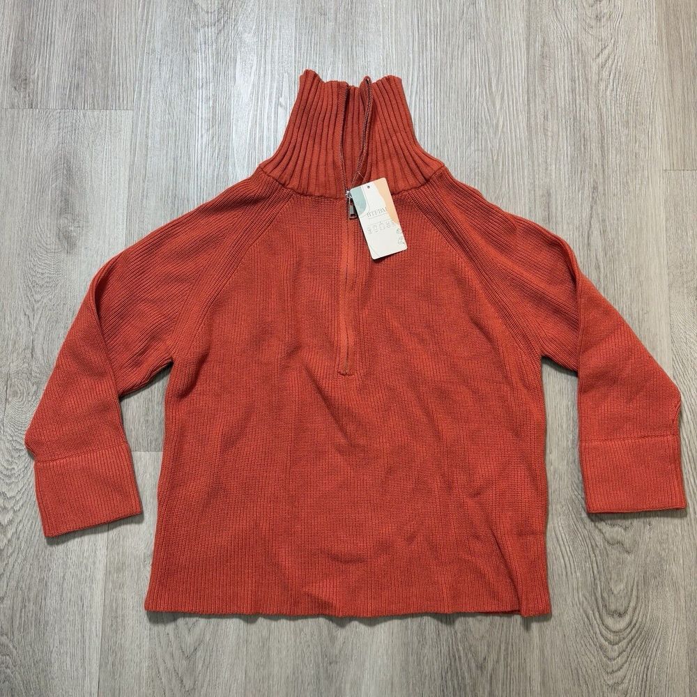 BTFBM Women's Rust Red 1/4 ‎ Zip Pullover Size Medium New with Tags